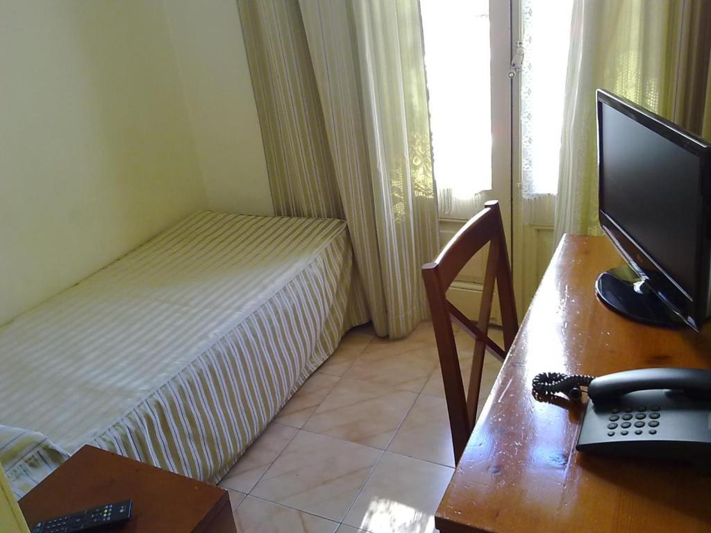 Hotel Toledano Ramblas Barcelona Kamer foto